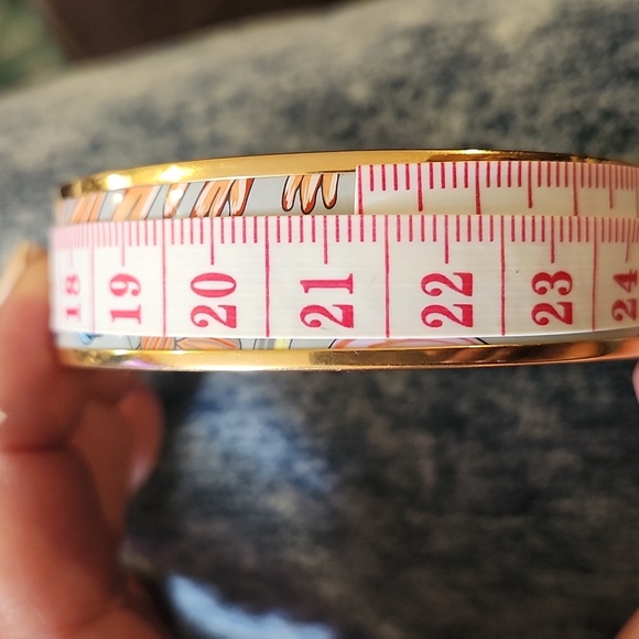 Hermes Palladium Plated Giraffe Romantique Enamel Bangle (Authentic Pre-Owned) - Picture 4 of 4